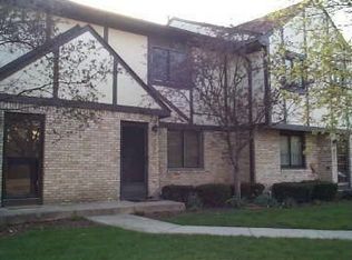 2395 McCauley Ct, Upper Arlington, OH 43220