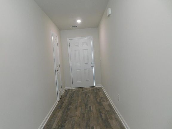 2nd image of 157 Evvalane Ln