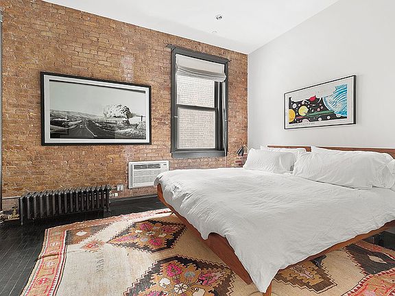 5th image of 135 W 17th St Unit Ph6c