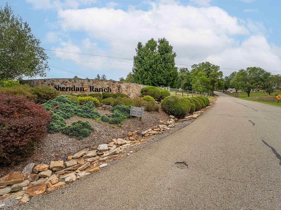 2nd image of 3 Westgate Dr