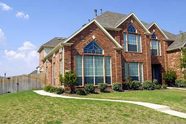1st image of 11406 Chaucer Dr