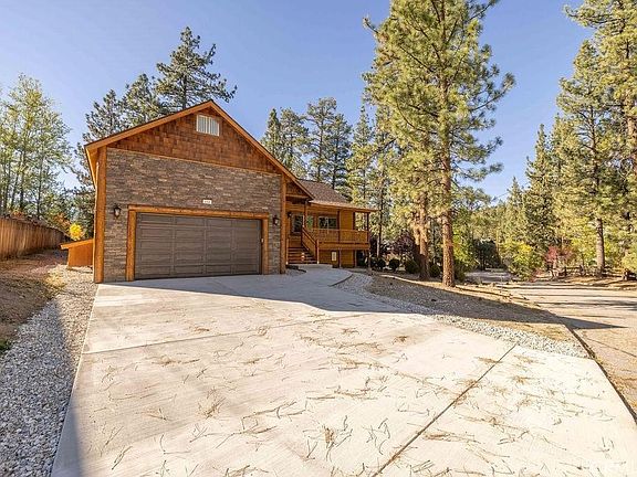 3rd image of 154 Mountain Lake Rd