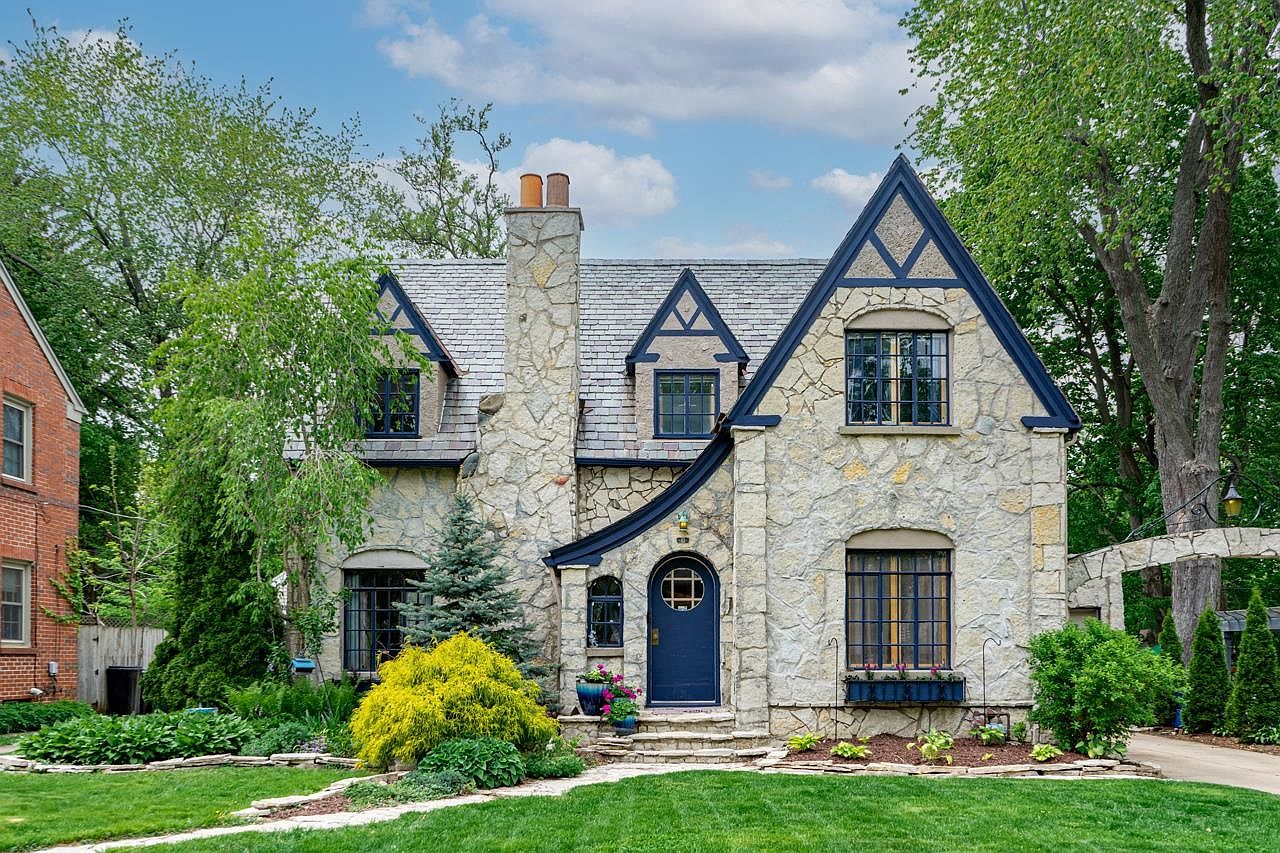 210 N Highland Ave, Rockford, IL 61107 Zillow