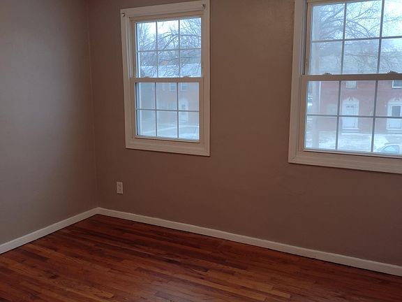 4th image of 421 Kenwood Dr APT D