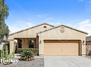 802 W Love Rd, San Tan Valley, AZ 85143