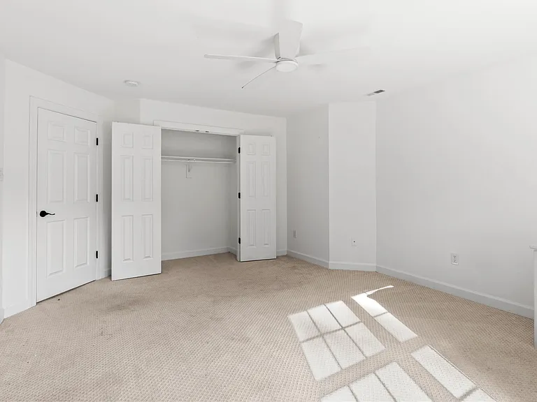 14216 Cervantes Ave — Photo 49