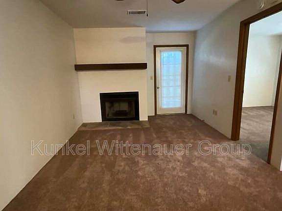 5th image of 44 Pepperwood Ct