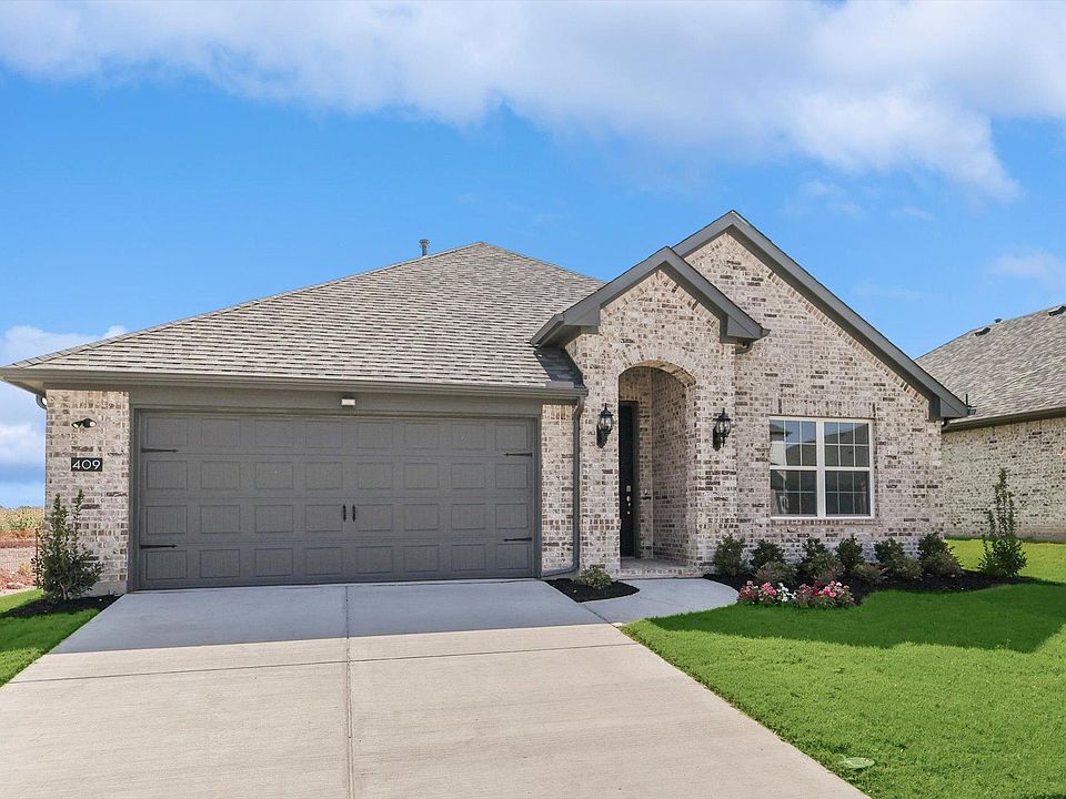1st image of 409 Portina Dr