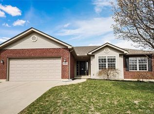 6245 White Oak Way, Dayton, OH 45424