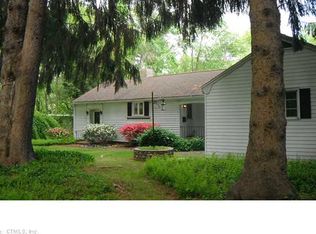 7 Haviland Rd, Bloomfield, CT 06002