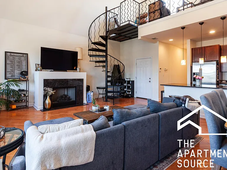 2029 W Division St #PENTHOUSE — Photo 5