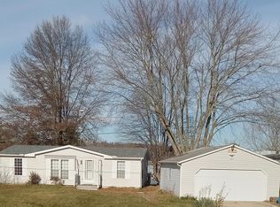 300 Ln 101 Long Bch, Fremont, IN 46737