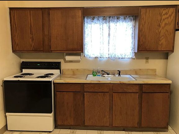 4th image of 12 Birch St #1