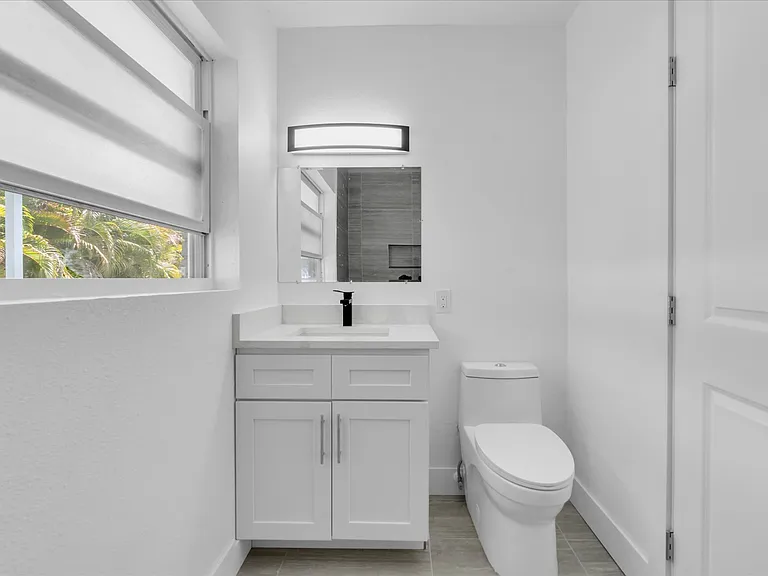 8801 Sunlit Cove Dr NE — Photo 17