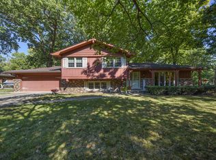 22321 S Knyghtwood Dr, Joliet, IL 60404