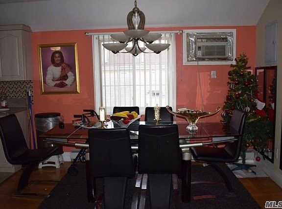 5th image of 16520 115th Ave Floor 1