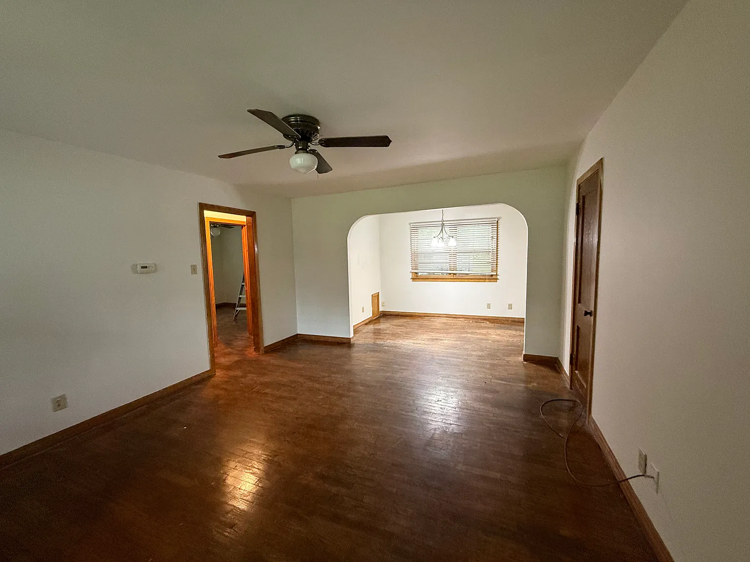 3 bed, 1180 sqft, $1,400 — Photo 2