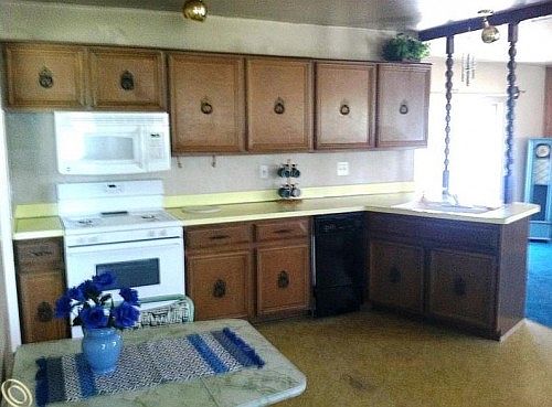 2nd image of 6359 Canterbury Ct