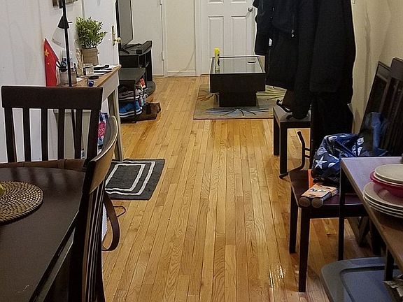4th image of 3268 48th St APT 2R