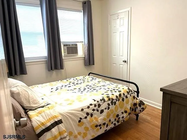 22 N Marion Ave — Photo 7