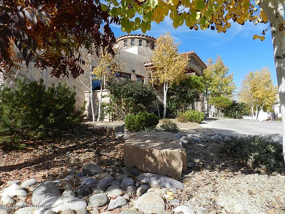 2nd image of 375 Teton Dr