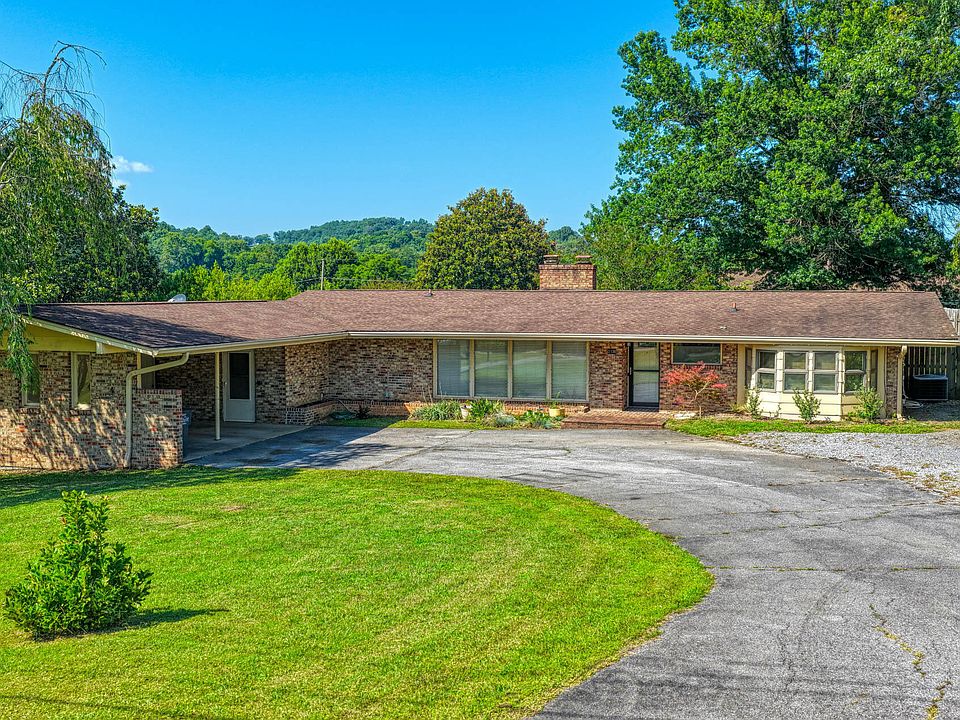 1st image of 2136 Heatherly Rd
