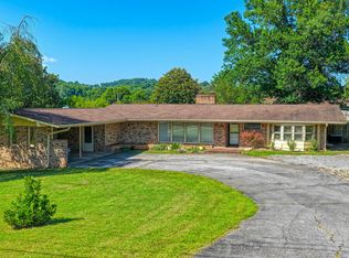 2136 Heatherly Rd, Kingsport, TN 37660