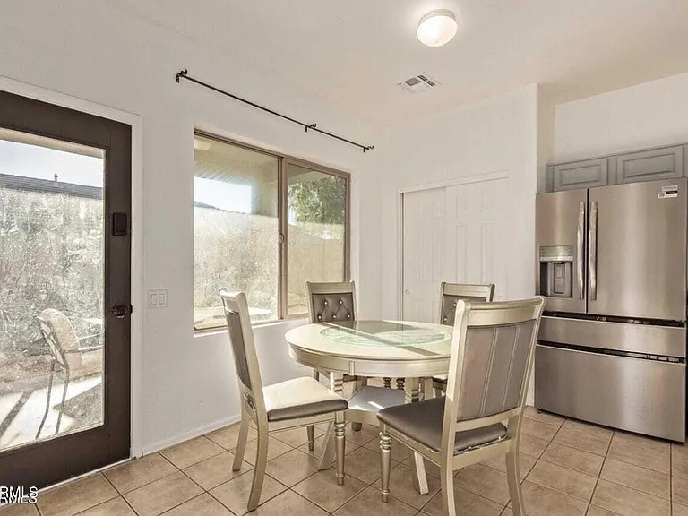 9171 W Berkeley Rd — Photo 5