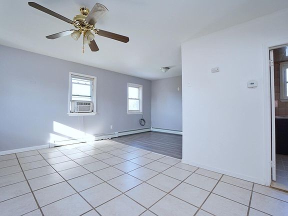 5th image of 36 Vulcan St #2A