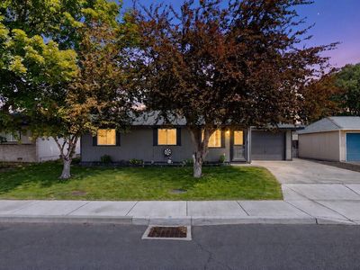 1526 SW 33rd St, Redmond, OR, 97756