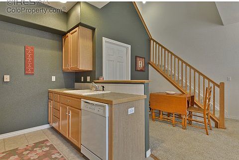 5th image of 835 Kane Dr #E26