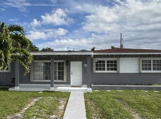 11125 NW 61st Ave, Hialeah, FL 33012