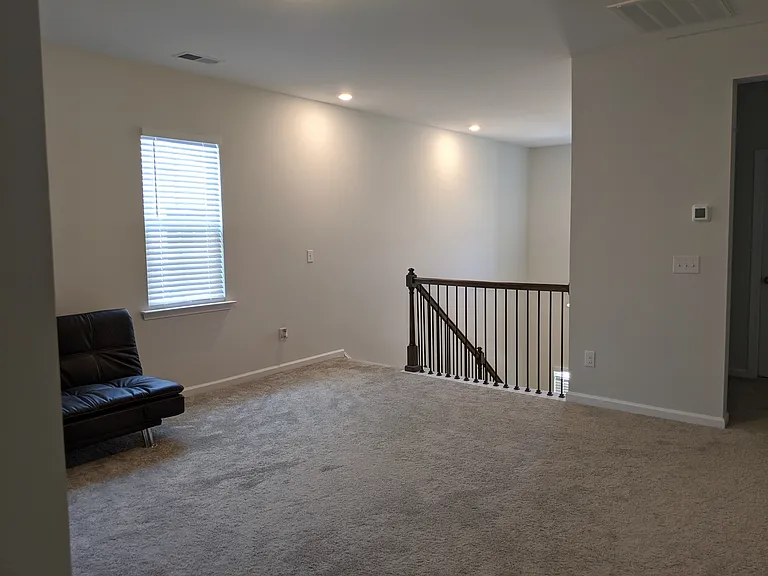 325 Ivy Arbor Way — Photo 19