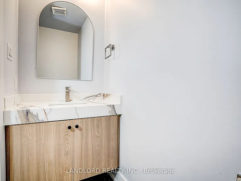 1146 Broadview Ave #1 — Photo 28
