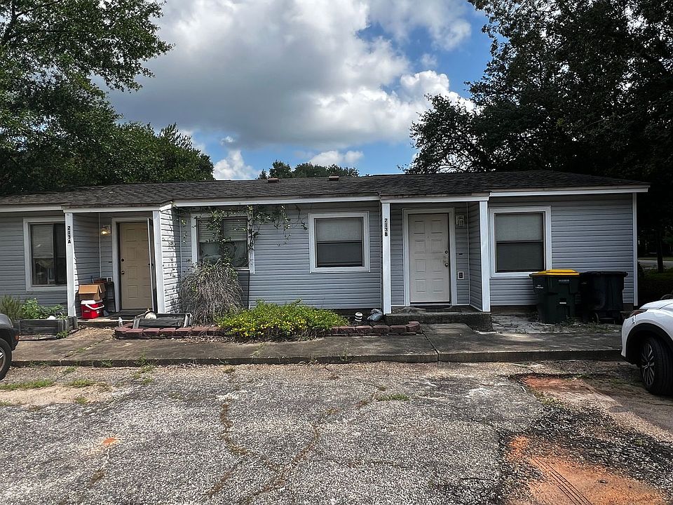 1st image of 213 Tiffany Ct SE #B