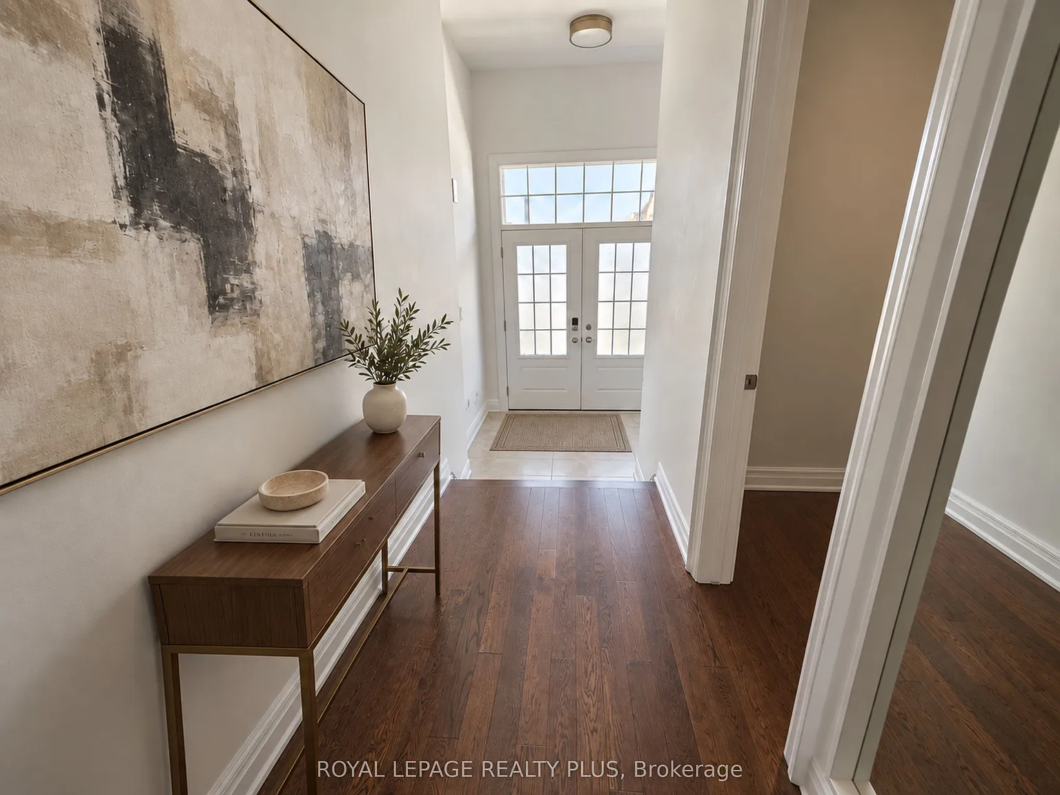 4 bed, $4,400 — Photo 2