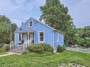 1910 Poplar Rd, Essex, MD 21221