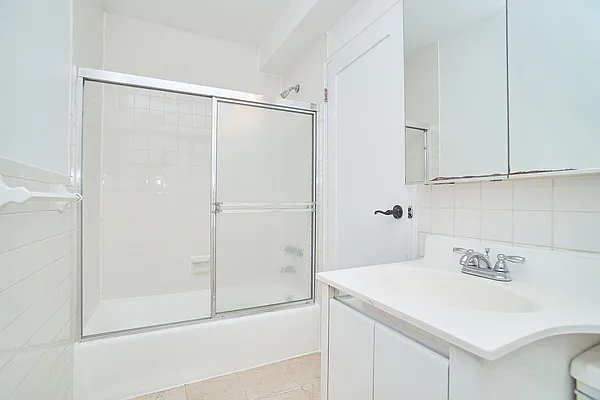 Rented by Living New York | media 18