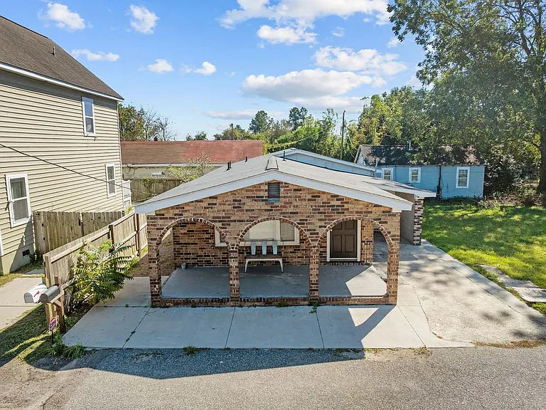2023 Four Mile Ln — Photo 4