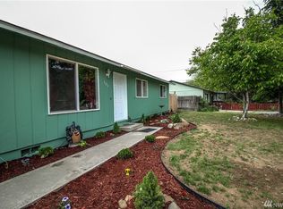 103 N Garden Ave, Rock Island, WA 98850