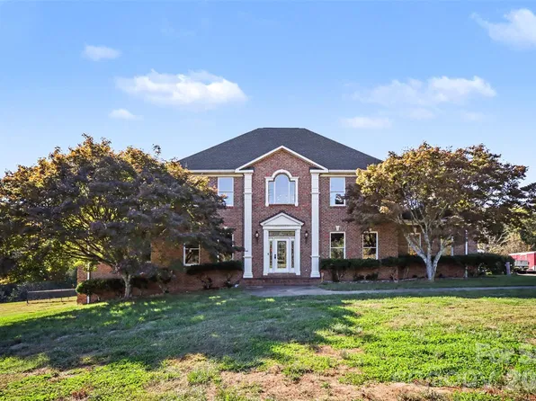 4141 Grace Chapel Rd, Granite Falls, NC 28630