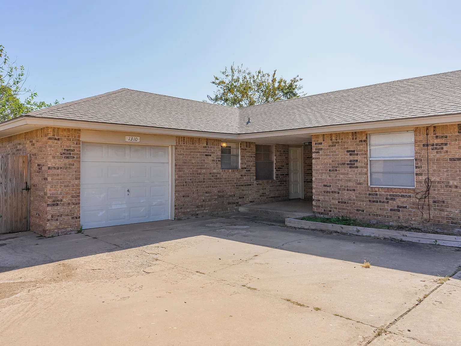 2 bed, 944 sqft, $1,195 — Photo 3