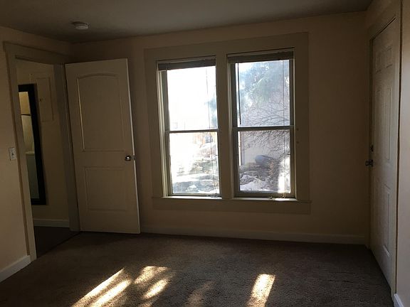 5th image of 329 N 2nd St W APT 3
