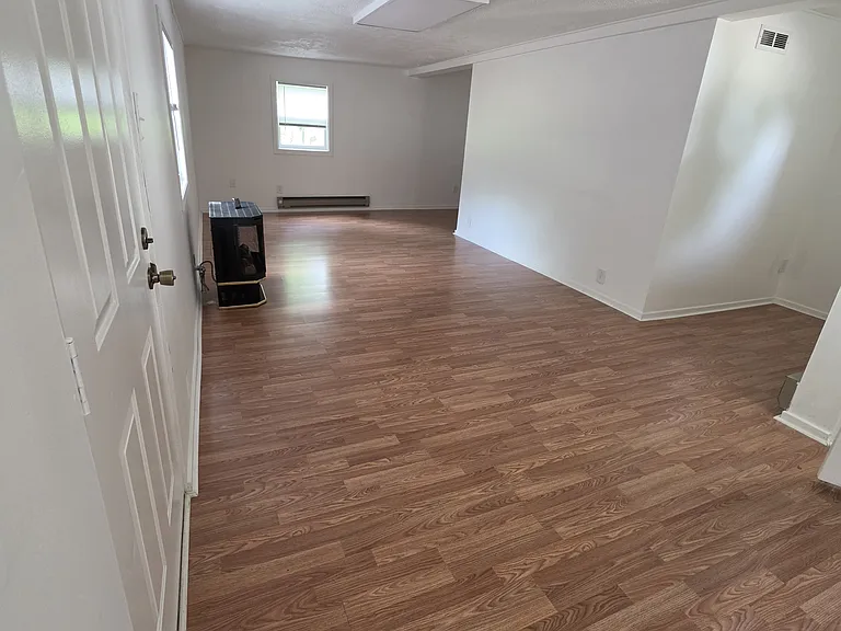 212 Brady Ln #B — Photo 28