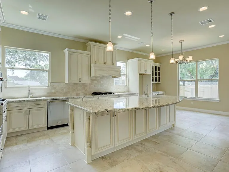 5203 Beechnut St — Photo 9