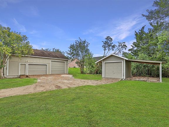 5th image of 12290 Lakeview Manor Dr