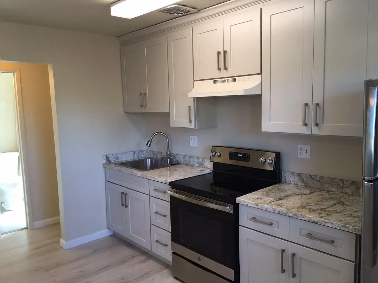 Studio, 350 sqft, $1,750 — Photo 1