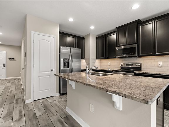 5th image of 1155 Water Iris Way