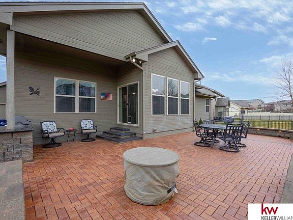 4th image of 13604 S 45th St