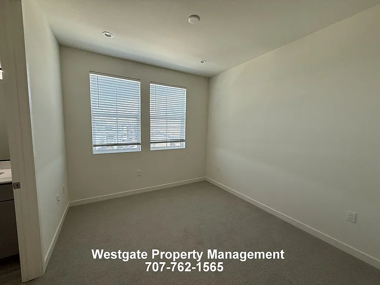 209 Wellness Way — Photo 12